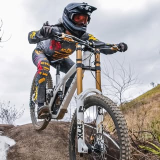 Foto de FARIA DA SILVA Nara